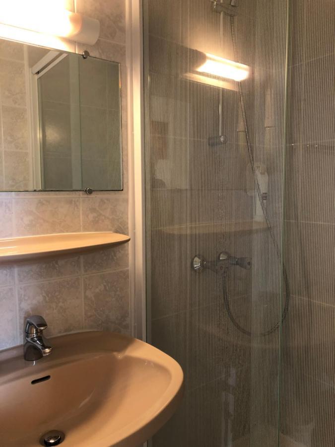 Enzo Hotels Neufchateau By Kyriad Direct Ngoại thất bức ảnh